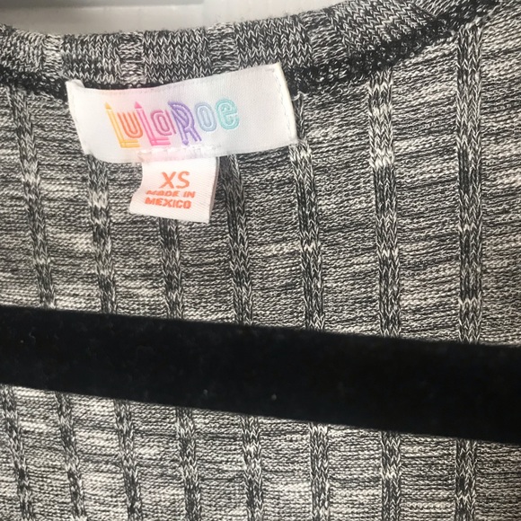 Lularoe | Sarah Cardigan - Picture 4 of 4